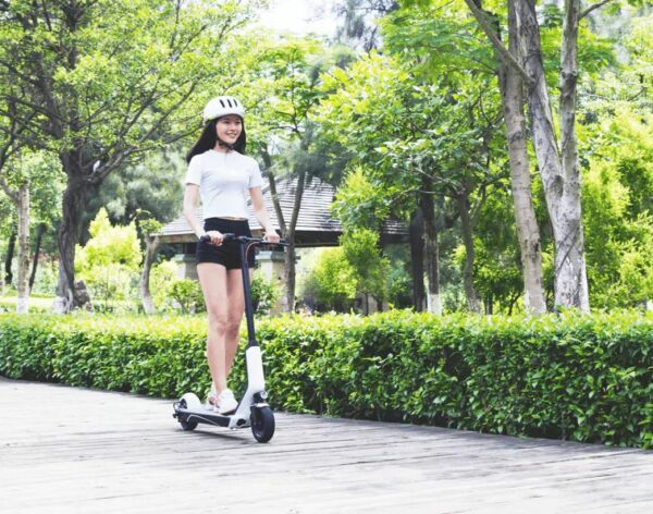 Xiami EUNI ES808 trottinette électrique