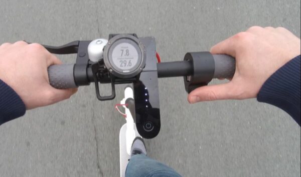 M365 compteur montre