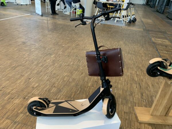 trottinette électrique Labelle sacoche