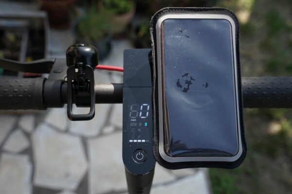 support magnétique smartphone shapeheart